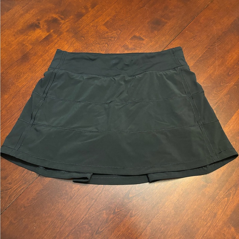 Lululemon Pace Rival skirt, black, Size 6